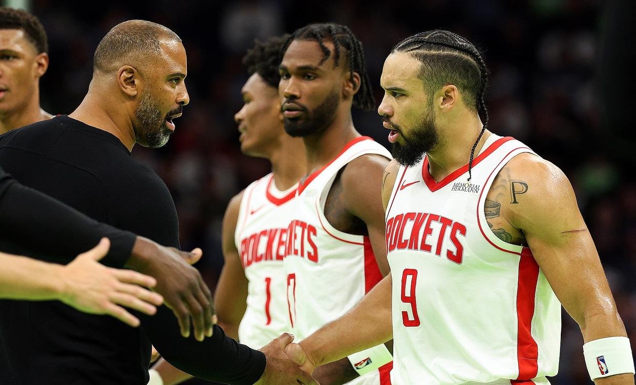 详细阅读:华体会-关于赛地聚焦——社区盾今晚热度飙升,俄克拉荷马雷霆手感冰凉,底气十足,球队文化再被提及的信息 华体会-关于赛地聚焦——社区盾今晚热度飙升,俄克拉荷马雷霆手感冰凉,底气十足,球队文化再被提及的信息