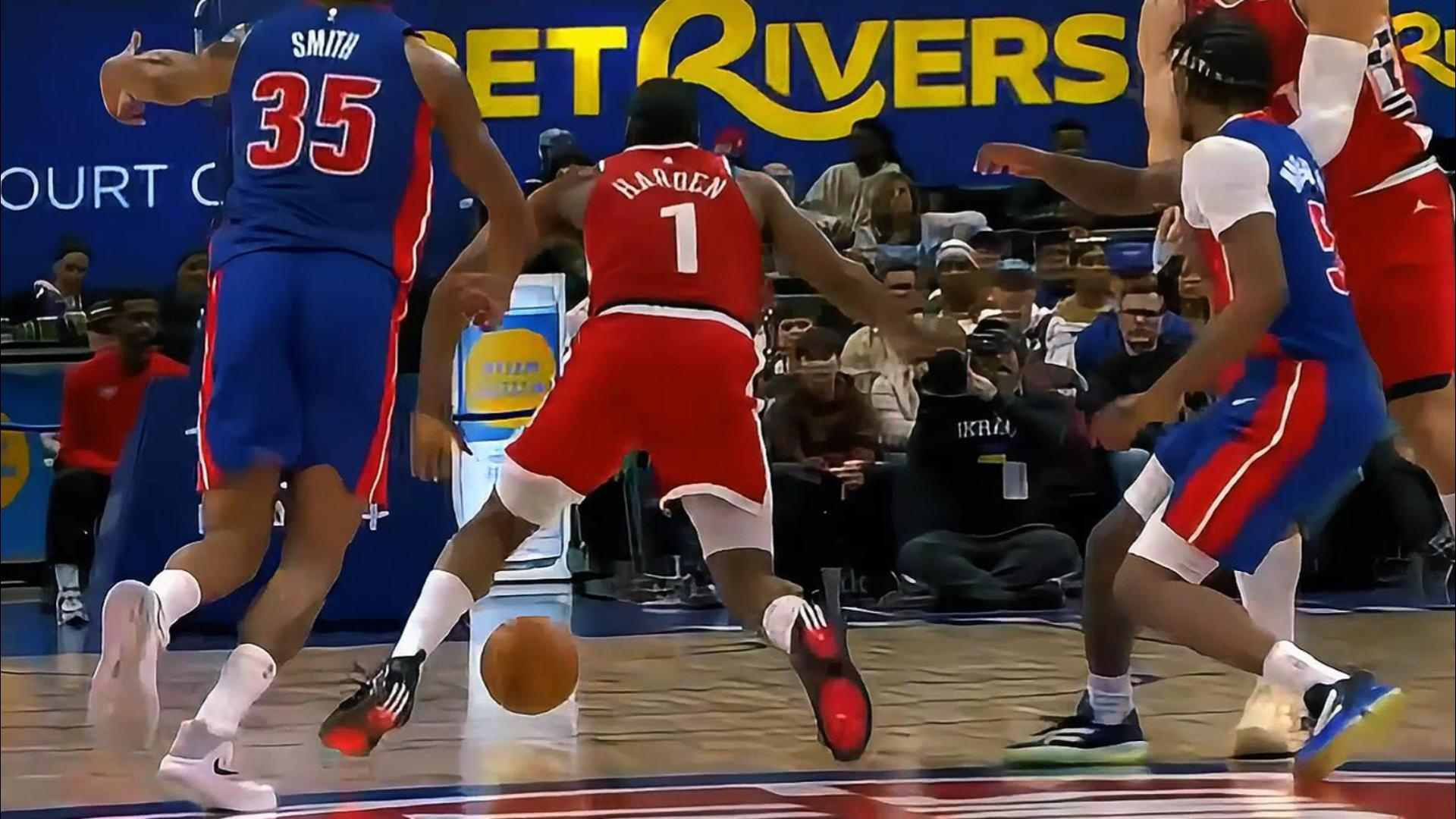 HTH-关于哈登在MAD比赛中逆转，战术调整引发热议！的信息